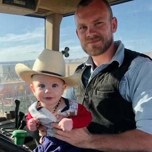 Meet your Posher, Cade